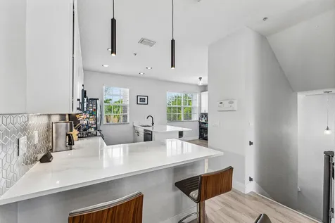 295 NE 5th Avenue Delray Beach FL 33483