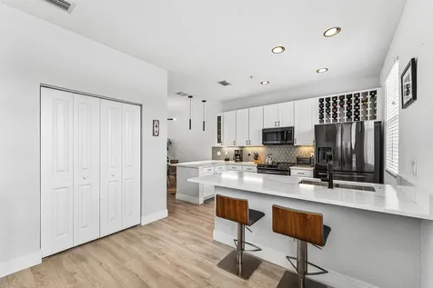 295 NE 5th Avenue Delray Beach FL 33483