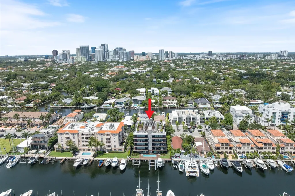 124 Hendricks Isle Fort Lauderdale FL 33301