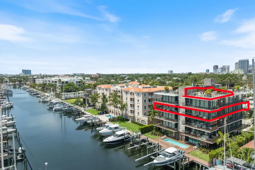 124 Hendricks Isle Fort Lauderdale FL 33301