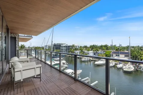 124 Hendricks Isle Fort Lauderdale FL 33301
