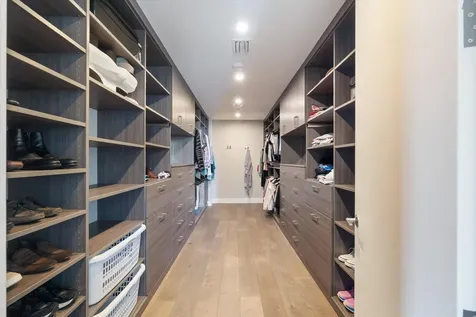 124 Hendricks Isle Fort Lauderdale FL 33301