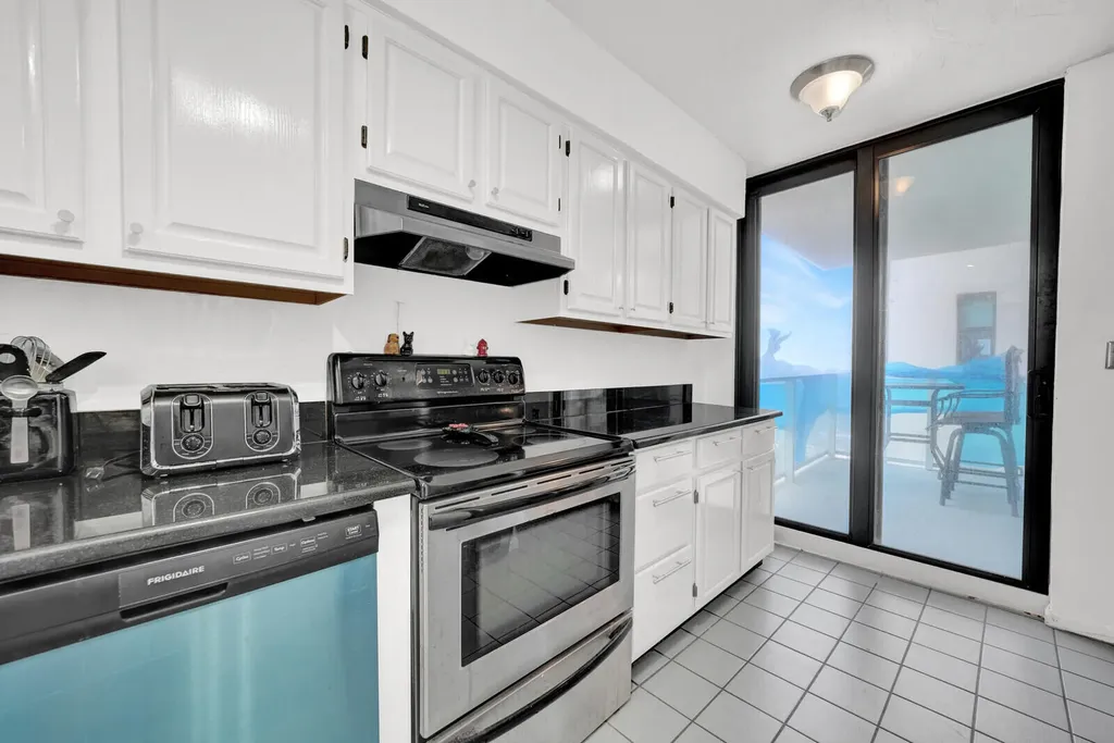 1000 S Ocean Boulevard Pompano Beach FL 33062