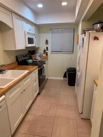 175 SE Saint Lucie Boulevard Stuart FL 34996