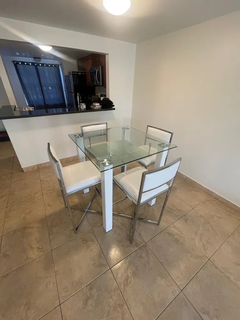 3910 NW 90th Avenue Sunrise FL 33351