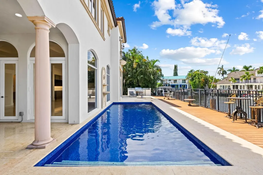 861 Nafa Drive Boca Raton FL 33487