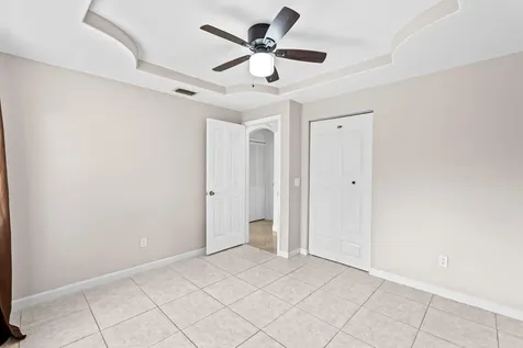 1049 SW Mccracken Avenue Port St Lucie FL 34953