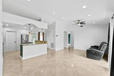 1049 SW Mccracken Avenue Port St Lucie FL 34953