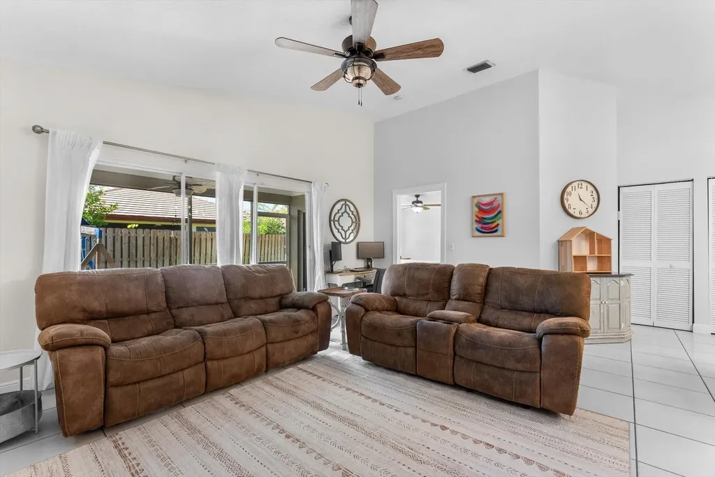 12234 Brisbane Lane Wellington FL 33414