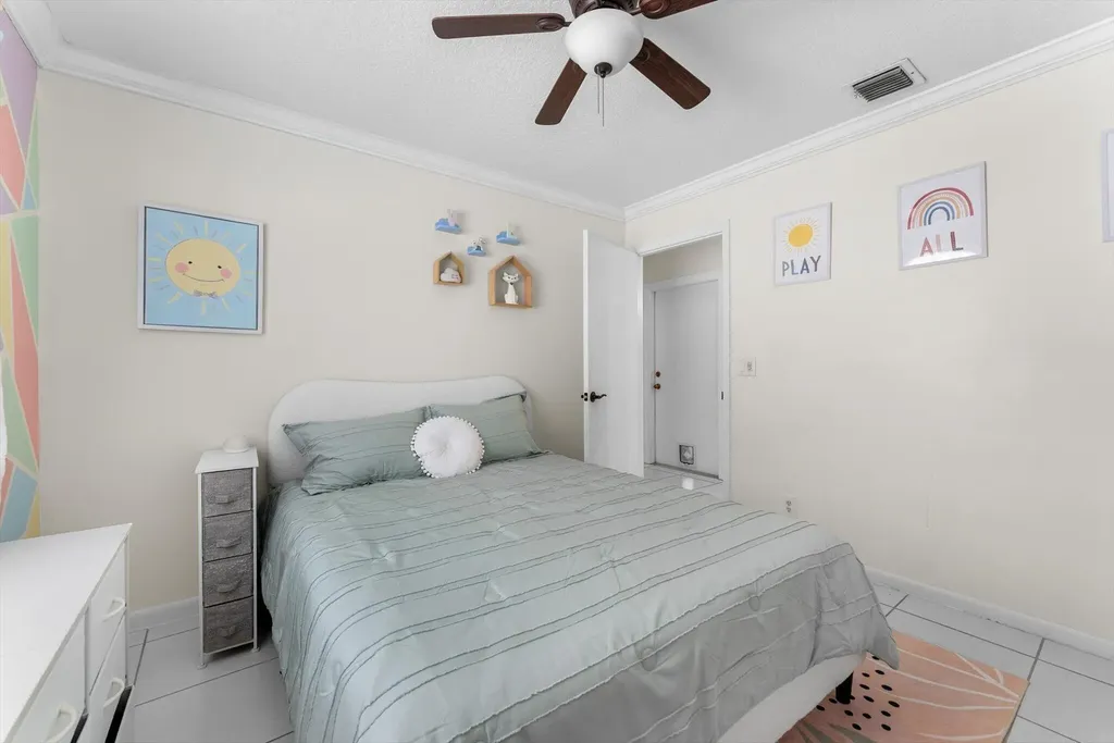 12234 Brisbane Lane Wellington FL 33414