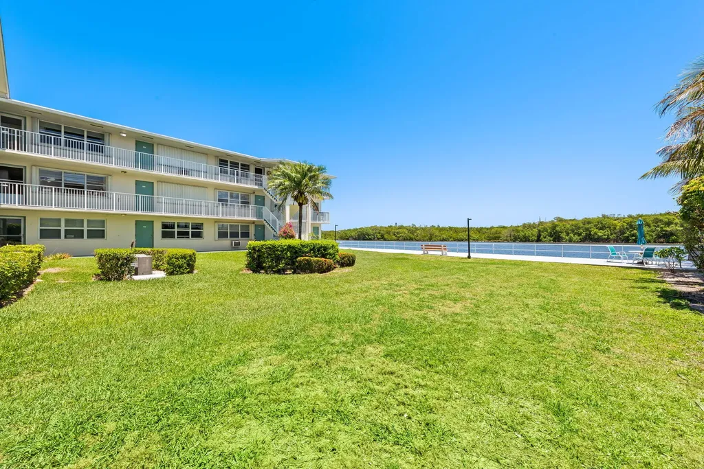 850 E Horizons E Boynton Beach FL 33435