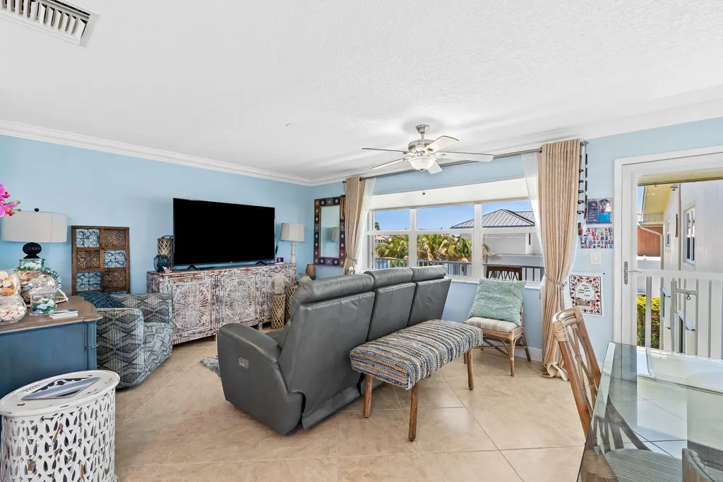 850 E Horizons E Boynton Beach FL 33435