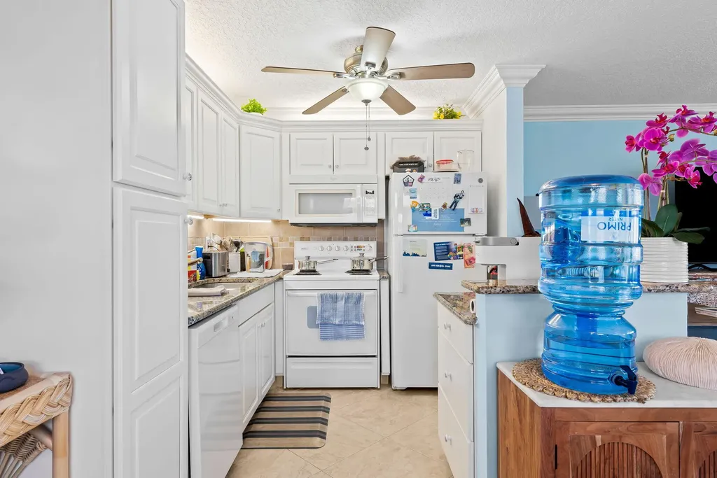 850 E Horizons E Boynton Beach FL 33435