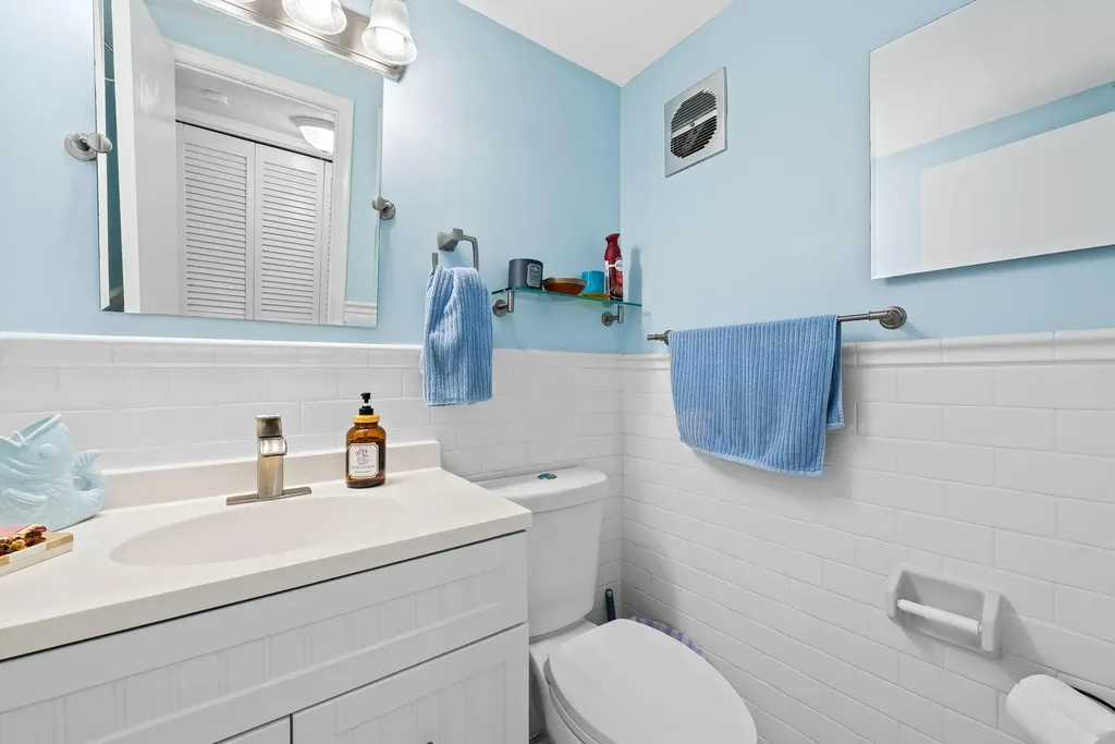 850 E Horizons E Boynton Beach FL 33435