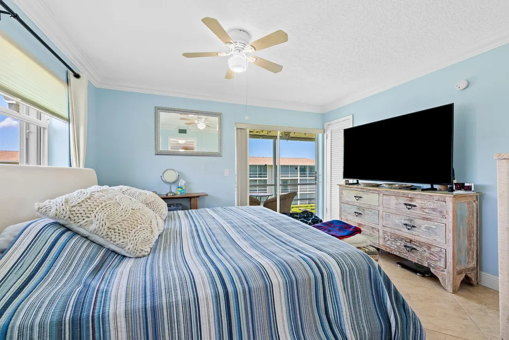 850 E Horizons E Boynton Beach FL 33435