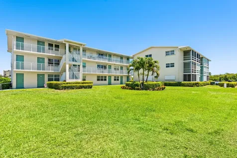 850 E Horizons E Boynton Beach FL 33435