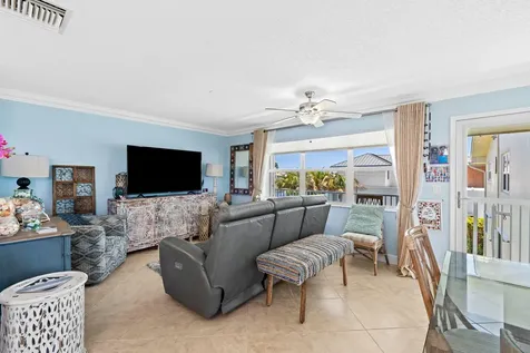 850 E Horizons E Boynton Beach FL 33435