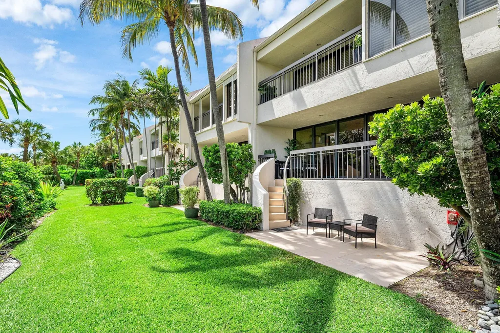 2335 S Ocean Boulevard Palm Beach FL 33480