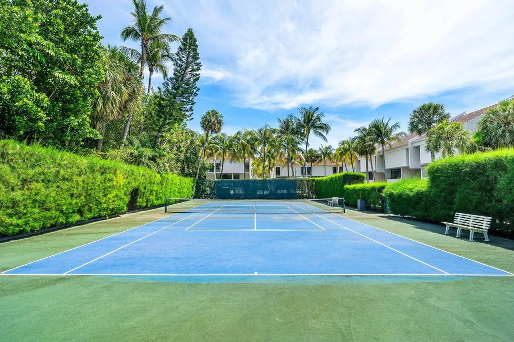 2335 S Ocean Boulevard Palm Beach FL 33480