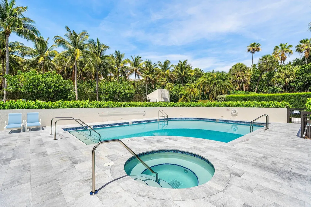 2335 S Ocean Boulevard Palm Beach FL 33480