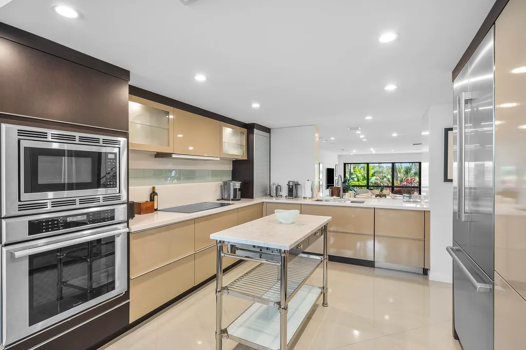 2335 S Ocean Boulevard Palm Beach FL 33480