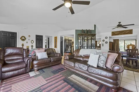 686 SW Hoffenberg Avenue Port St Lucie FL 34953