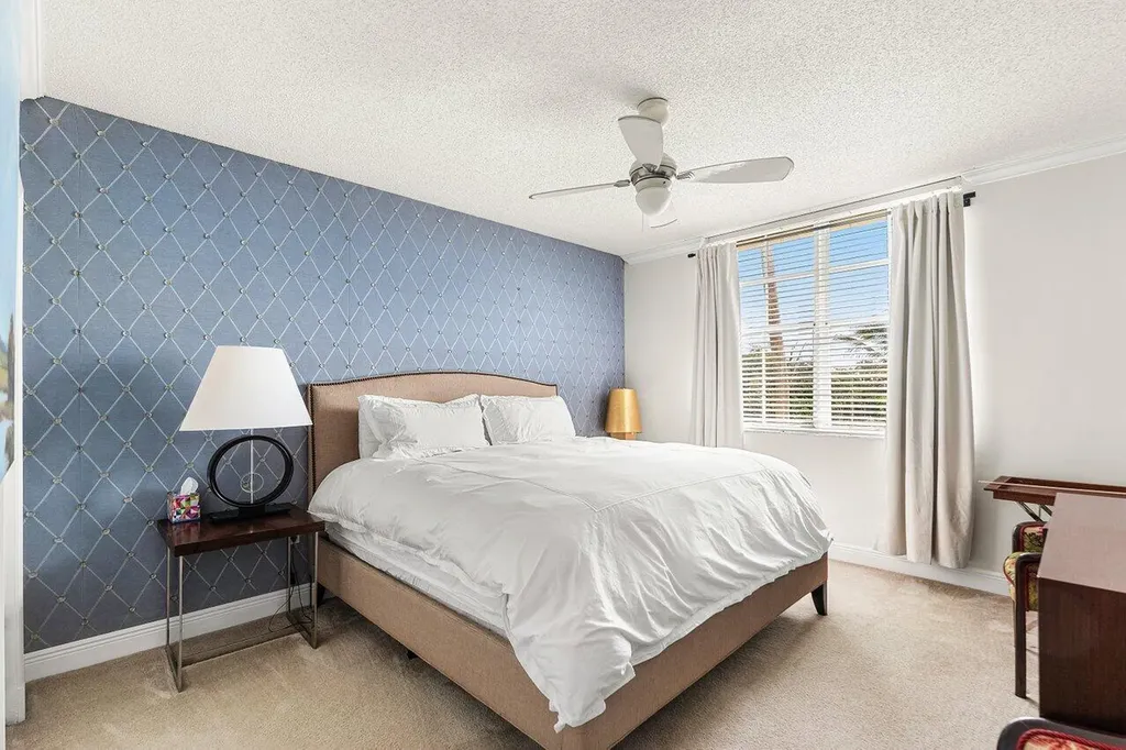 11750 St Andrews Place Wellington FL 33414