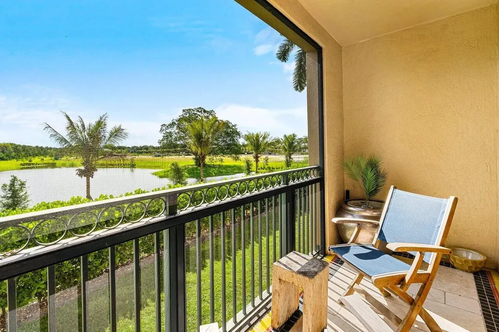 11750 St Andrews Place Wellington FL 33414