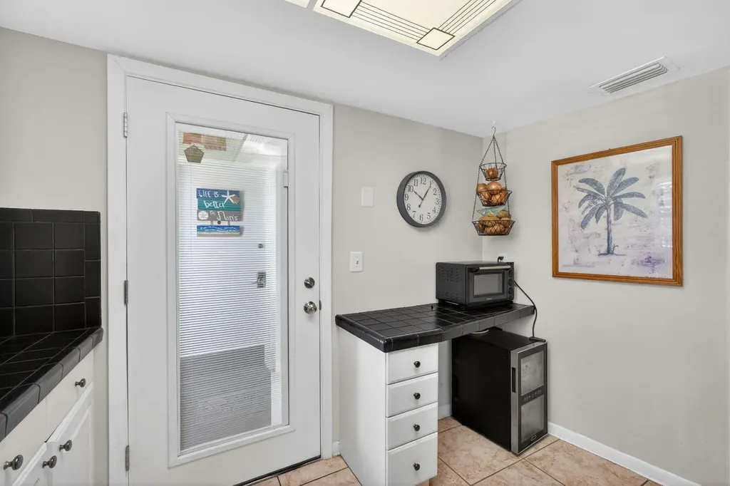 121 Wettaw Lane North Palm Beach FL 33408