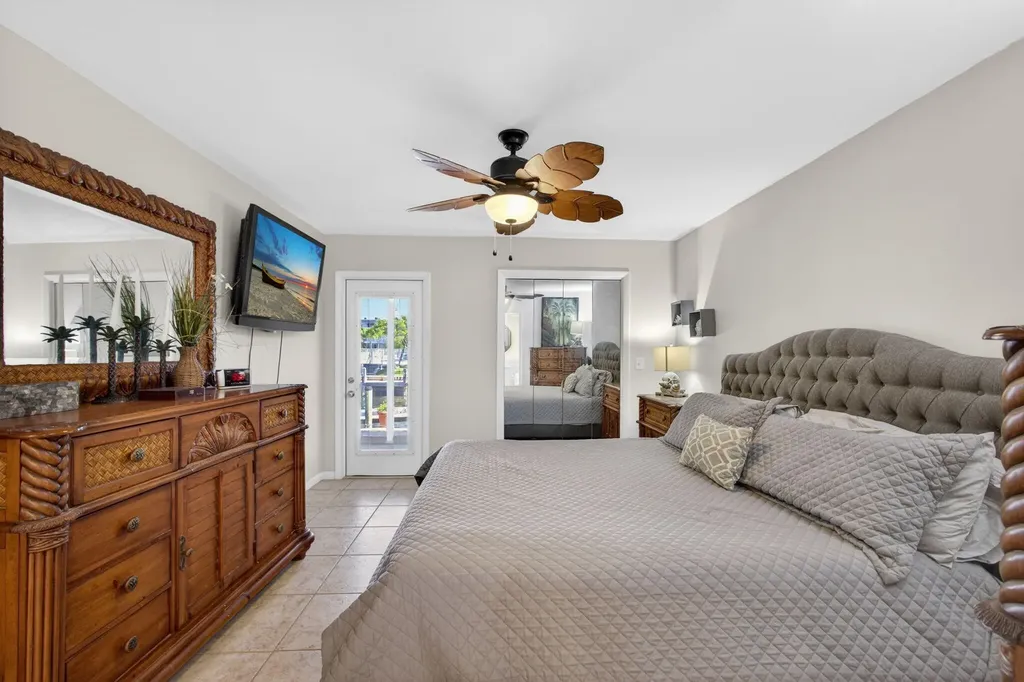 121 Wettaw Lane North Palm Beach FL 33408