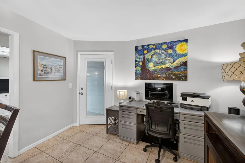 121 Wettaw Lane North Palm Beach FL 33408