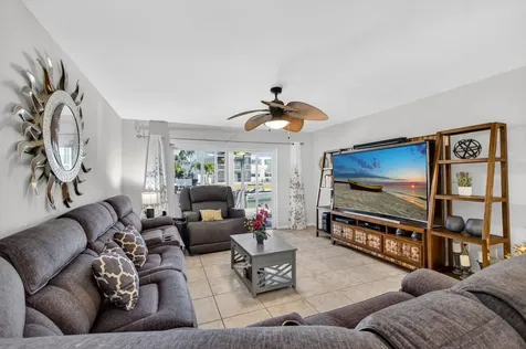 121 Wettaw Lane North Palm Beach FL 33408