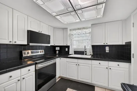 121 Wettaw Lane North Palm Beach FL 33408