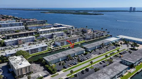 121 Wettaw Lane North Palm Beach FL 33408