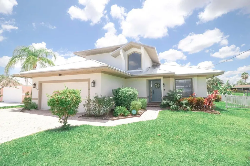 1694 SW Boatswain Place Palm City FL 34990
