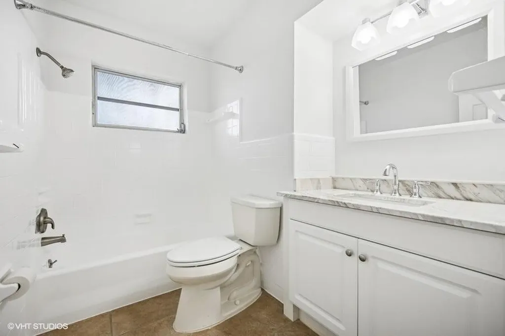 2433 NE 24th Street Lighthouse Point FL 33064