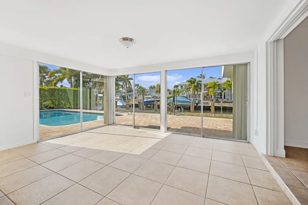 2433 NE 24th Street Lighthouse Point FL 33064