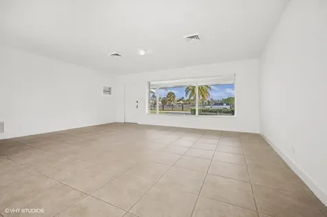 2433 NE 24th Street Lighthouse Point FL 33064