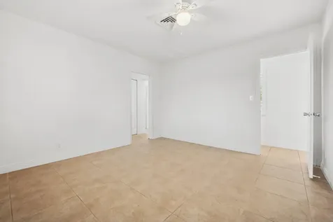 2433 NE 24th Street Lighthouse Point FL 33064