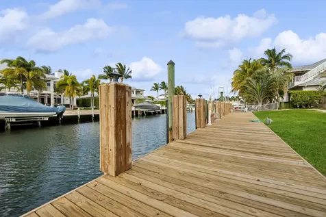 2433 NE 24th Street Lighthouse Point FL 33064