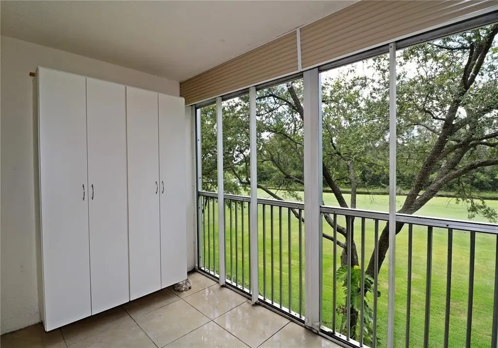 1110 SW 125th Avenue Pembroke Pines FL 33027