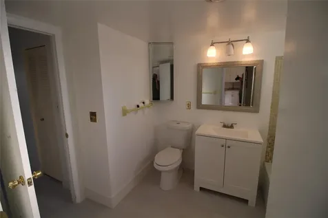 600 NE 2nd Street Dania Beach FL 33004