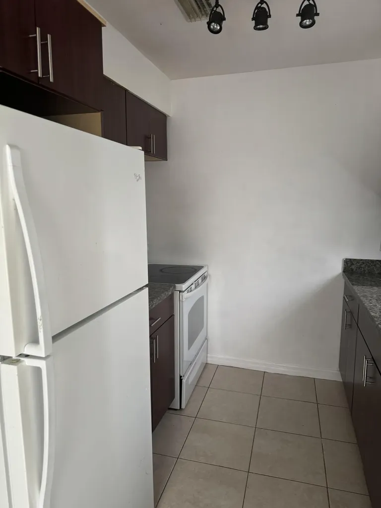 1401 N J Street Lake Worth Beach FL 33460