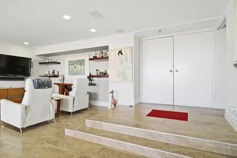 1900 Consulate Place West Palm Beach FL 33401