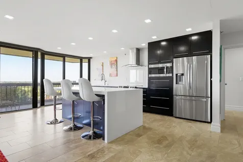 1900 Consulate Place West Palm Beach FL 33401