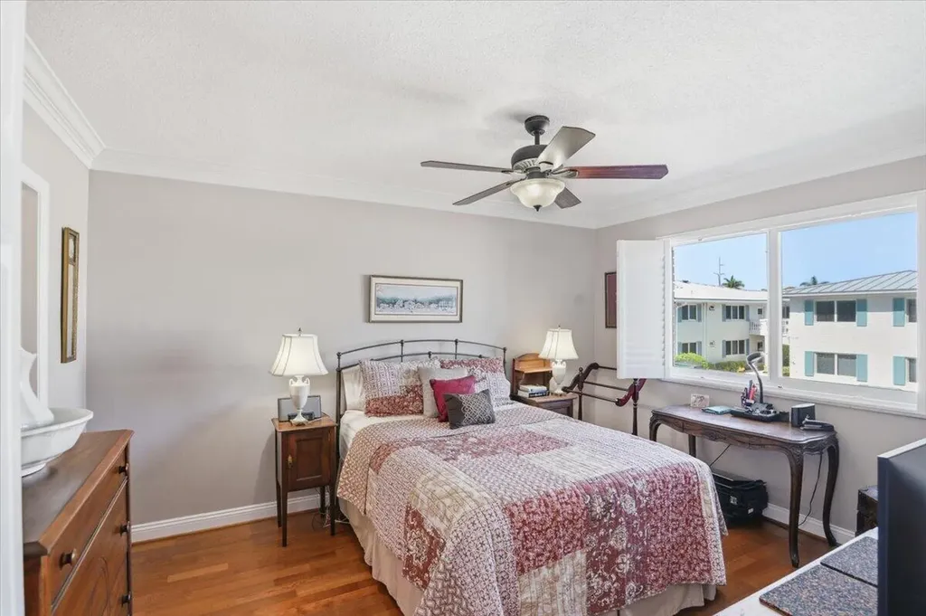 6261 NE 19th Avenue Fort Lauderdale FL 33308
