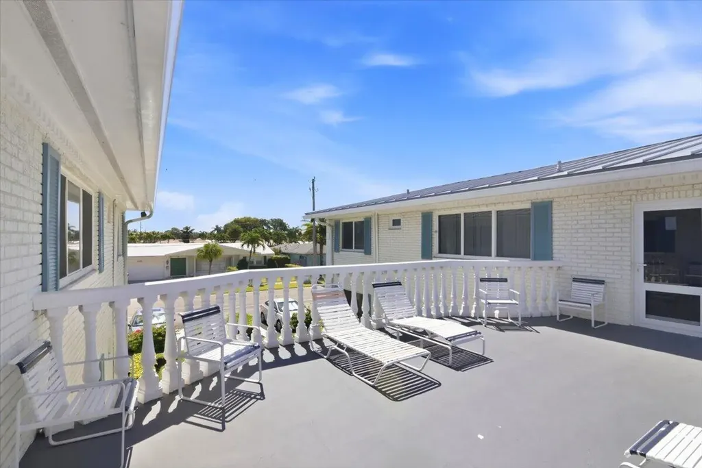 6261 NE 19th Avenue Fort Lauderdale FL 33308