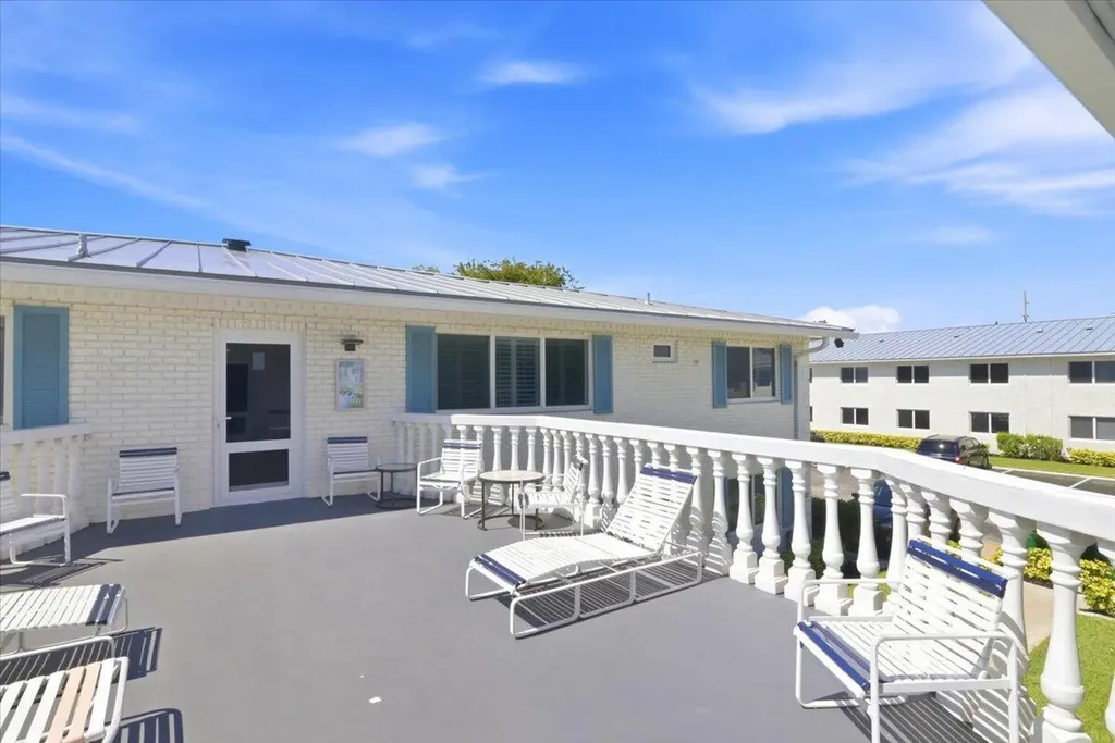 6261 NE 19th Avenue Fort Lauderdale FL 33308