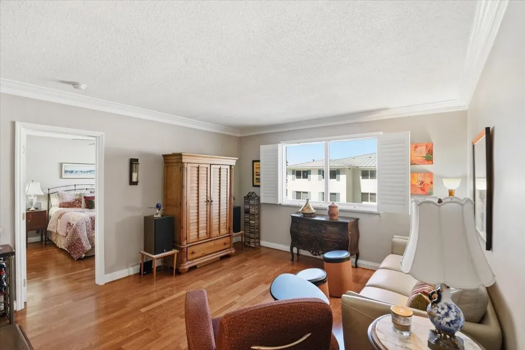 6261 NE 19th Avenue Fort Lauderdale FL 33308