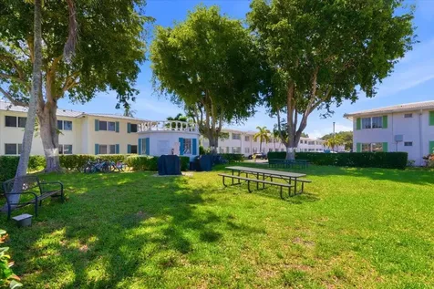 6261 NE 19th Avenue Fort Lauderdale FL 33308